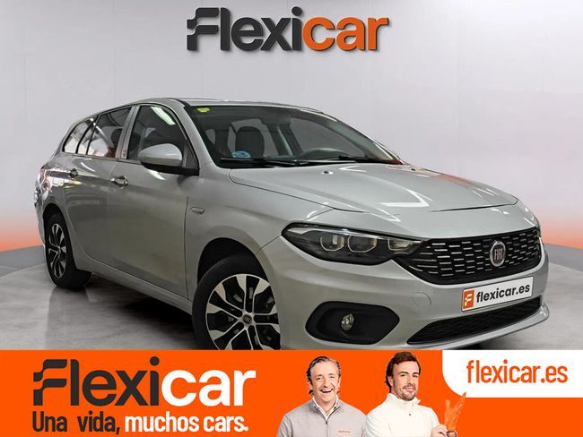 FIAT Tipo (SW 1.3 Multijet 70kW (95CV) Mirror) en Barcelona