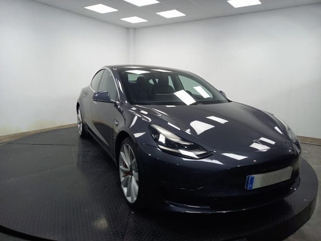 Foto del TESLA Model 3 Long-Range Dual Motor Performance AWD