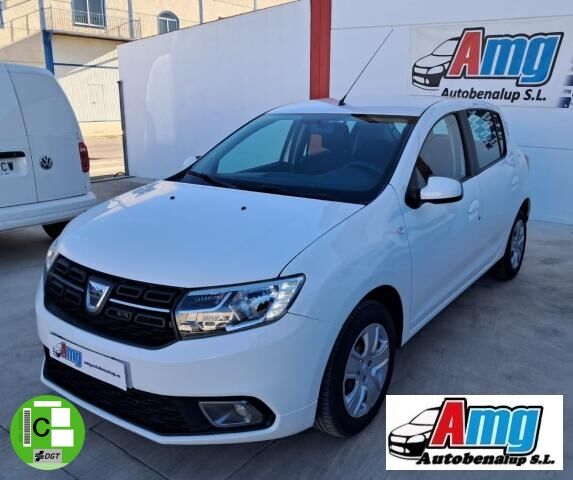 DACIA Sandero (Comfort Blue dCi 70 kW (95 CV)) en Cádiz