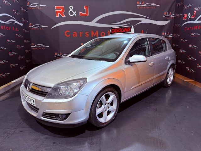 OPEL Astra (1.6 16v Sport) en Madrid