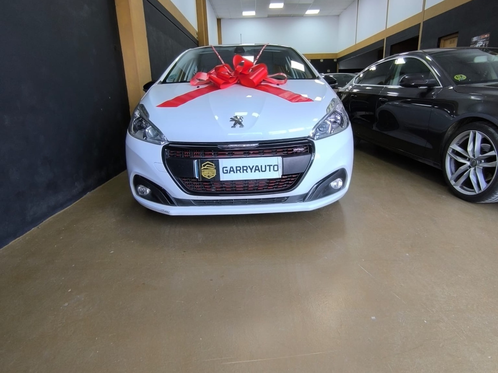 Imagen de PEUGEOT 208