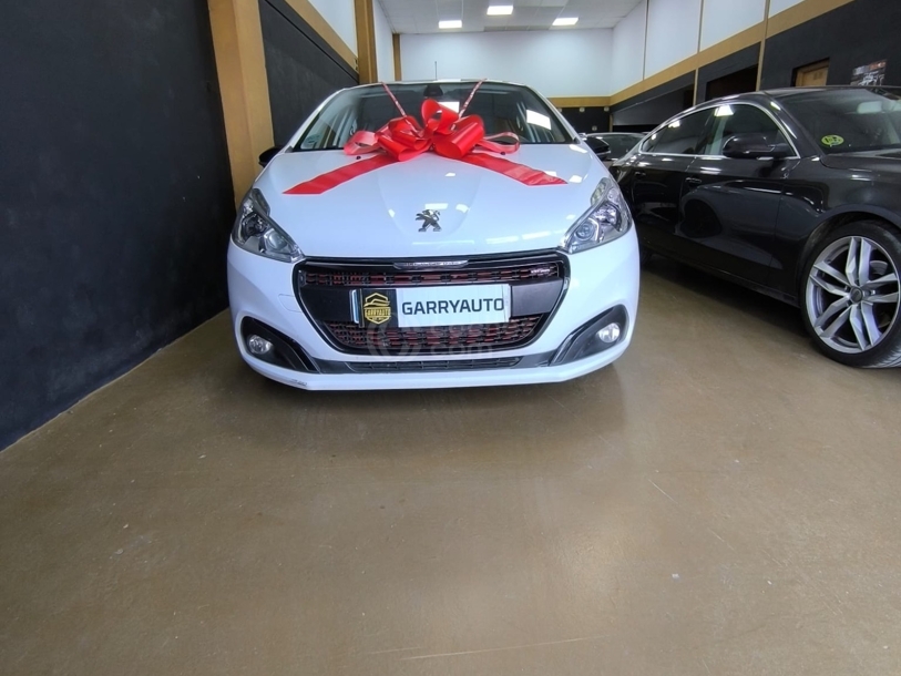 Foto del PEUGEOT 208 1.2 PureTech S&S GT Line 110