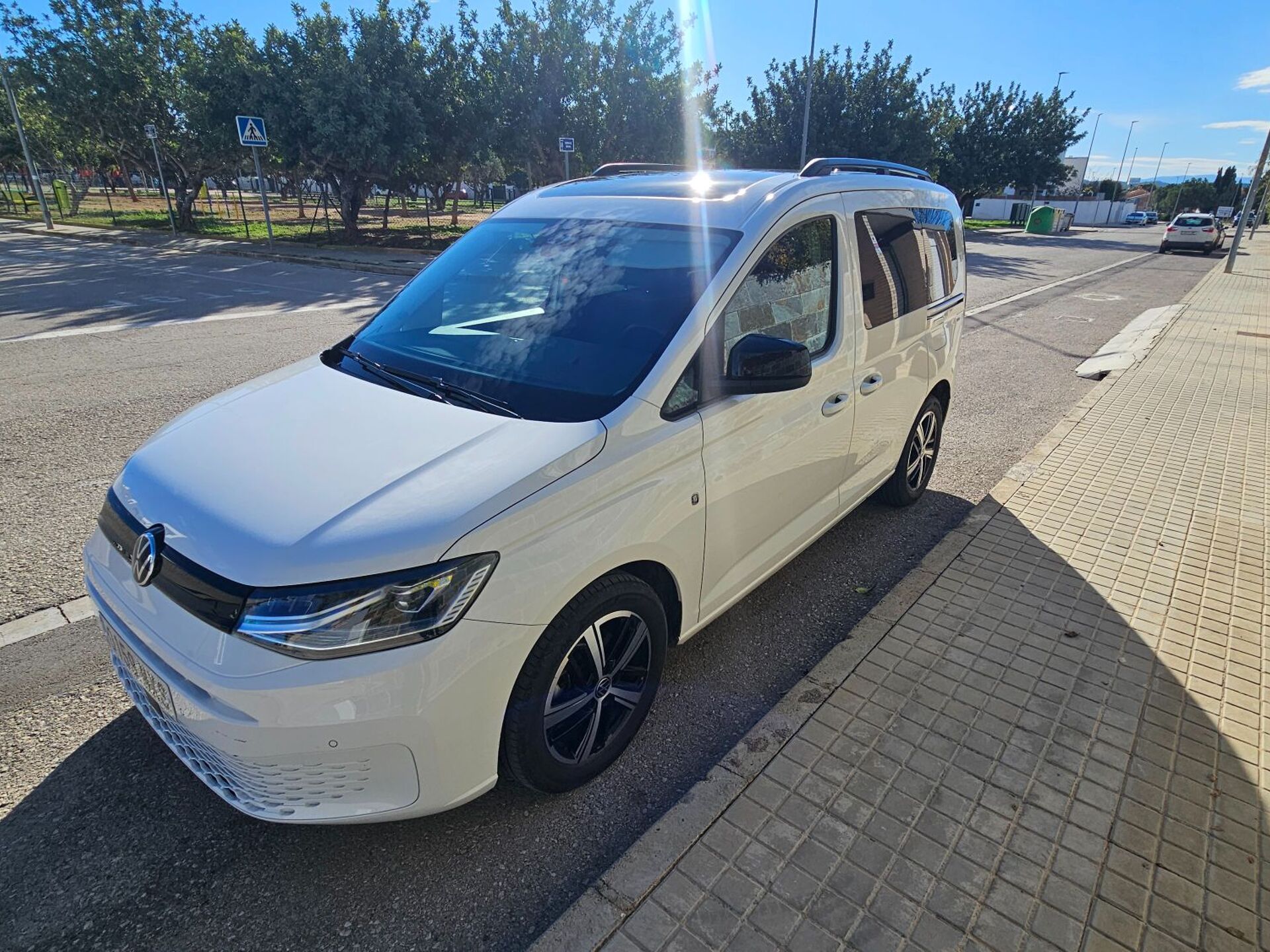 Imagen 2 de VOLKSWAGEN Caddy