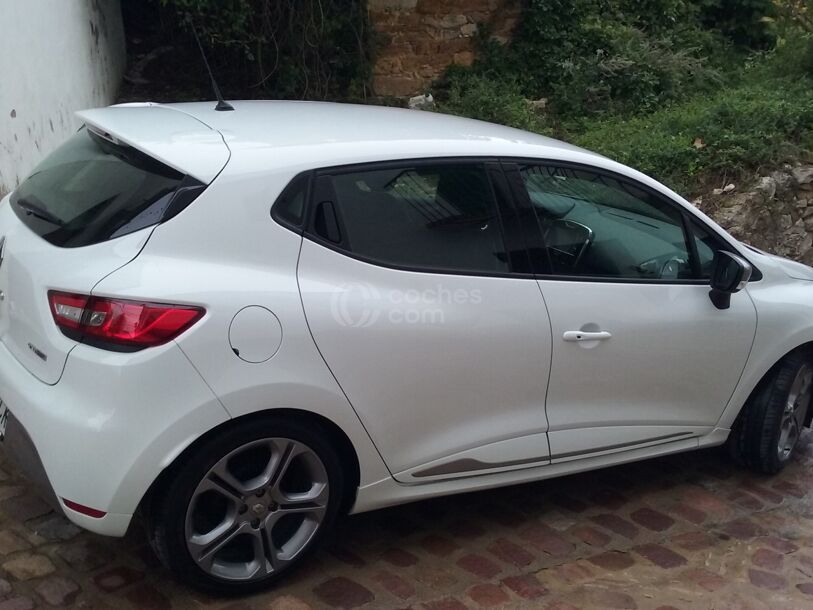 Foto del RENAULT Clio TCe eco2 GT EDC 120