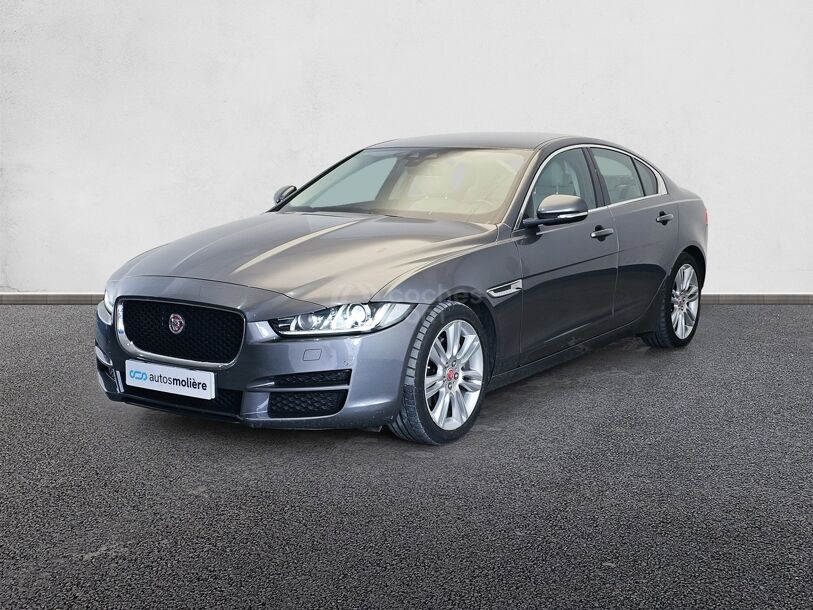 Foto del JAGUAR XE 2.0 Diesel Pure Aut. 180