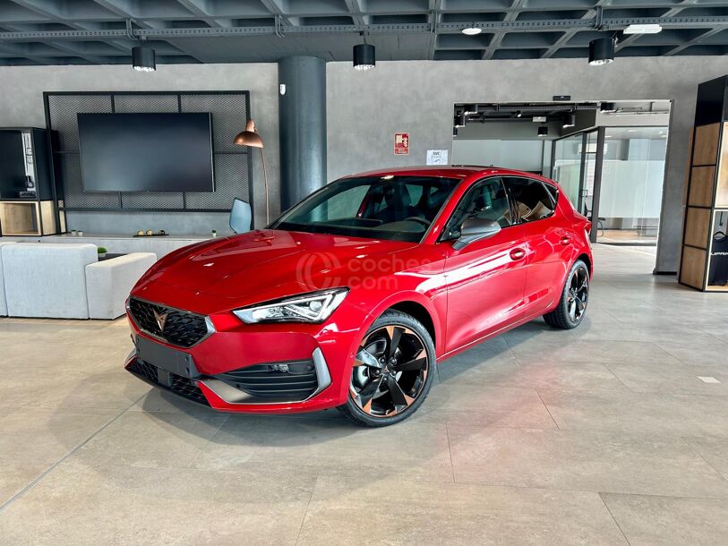 Foto del CUPRA León 1.5 ETSI DSG 110Kw