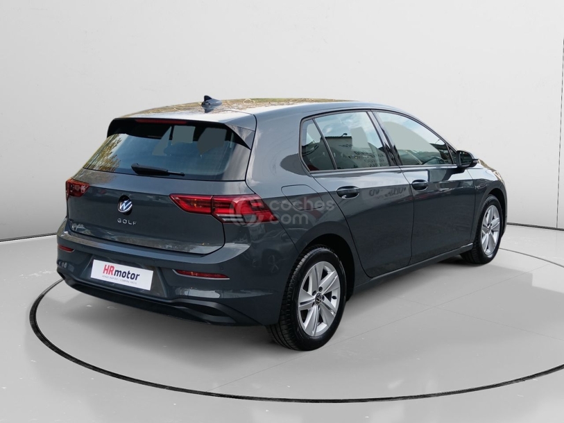 Foto del VOLKSWAGEN Golf 1.0 TSI Life 81kW