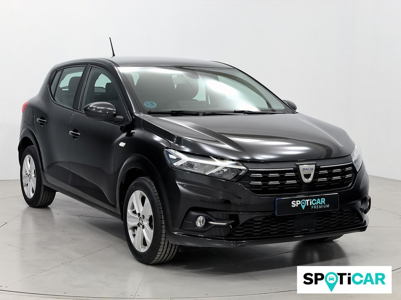 DACIA Sandero (Comfort TCe 67kW (90CV)) en Barcelona