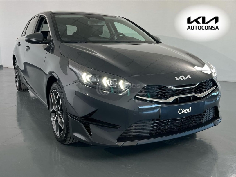 Foto del KIA Ceed 1.5 MHEV Tech DCT 140