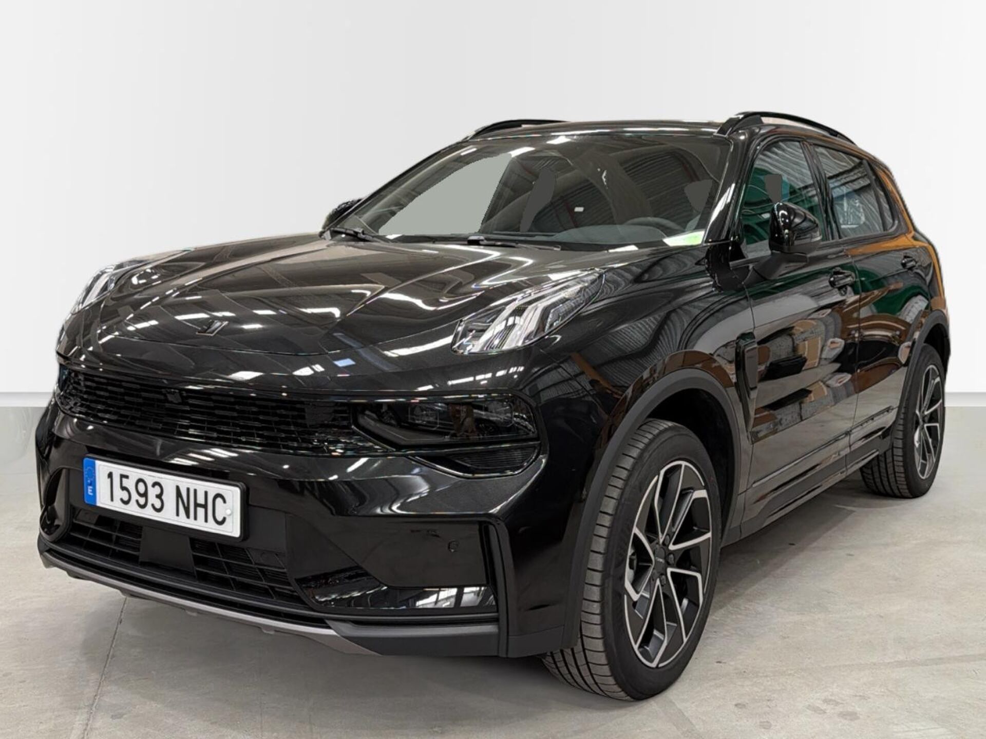 Imagen 1 de LYNK & CO 01