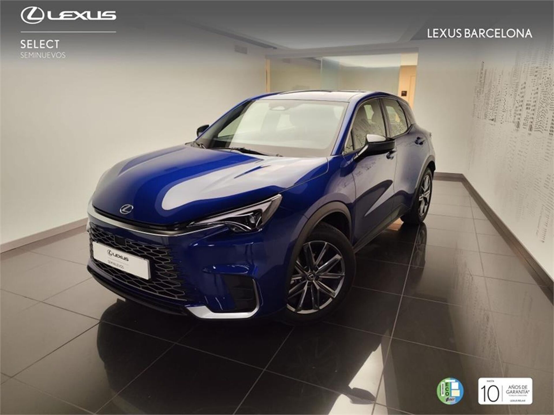 Imagen 1 de LEXUS LBX