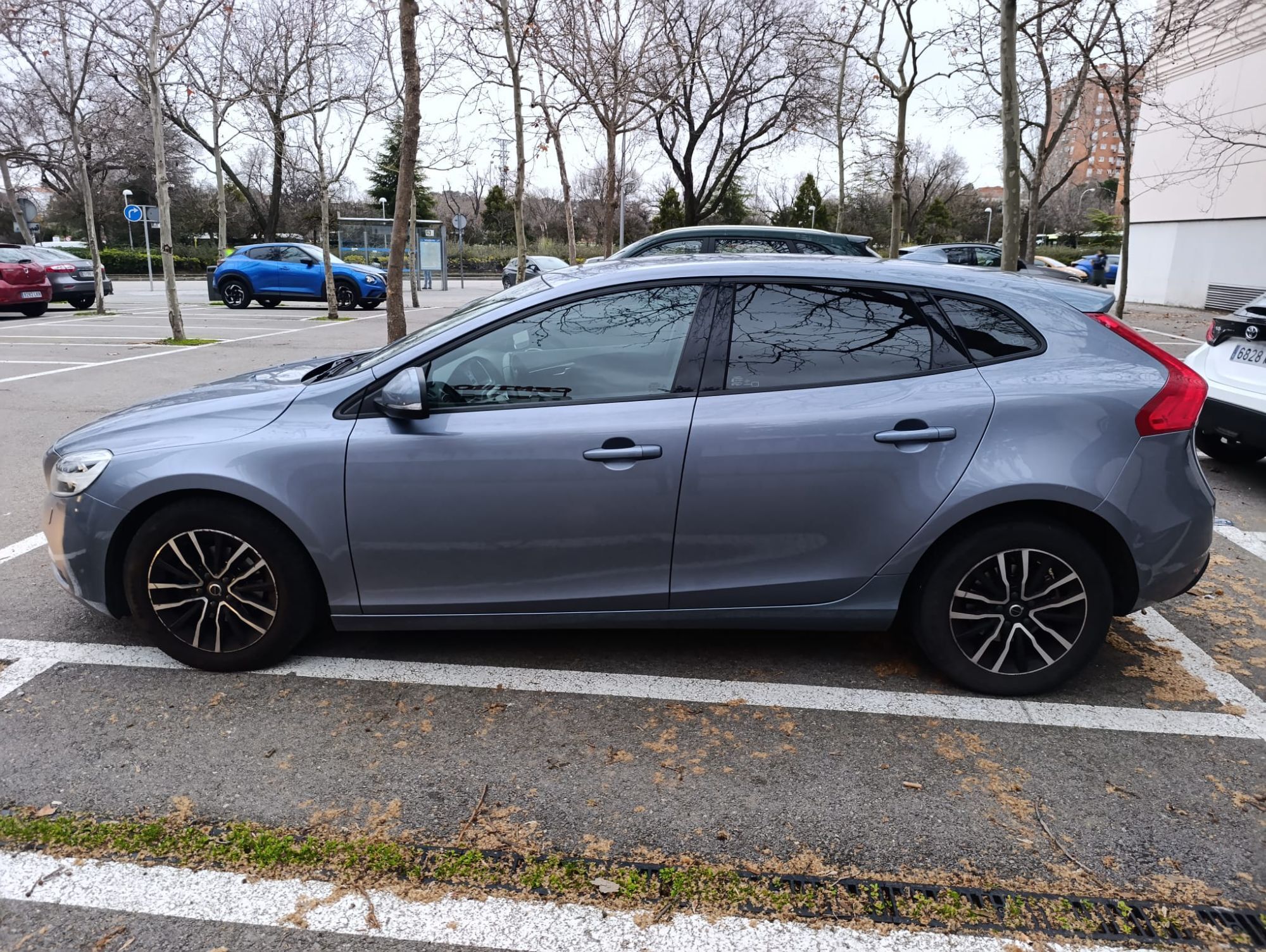 Foto del VOLVO V40 D2 Momentum 120