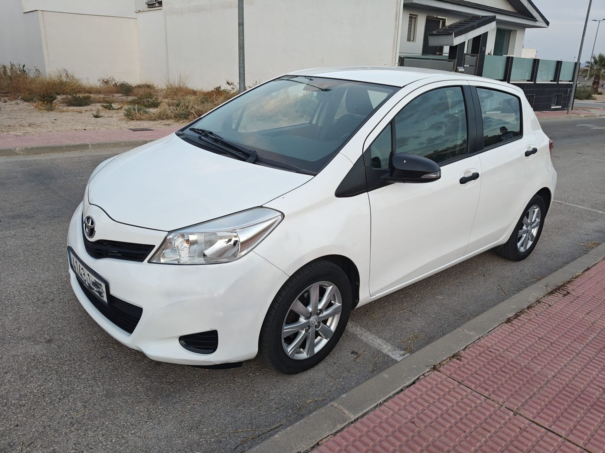 Foto del TOYOTA Yaris 1.0 Live