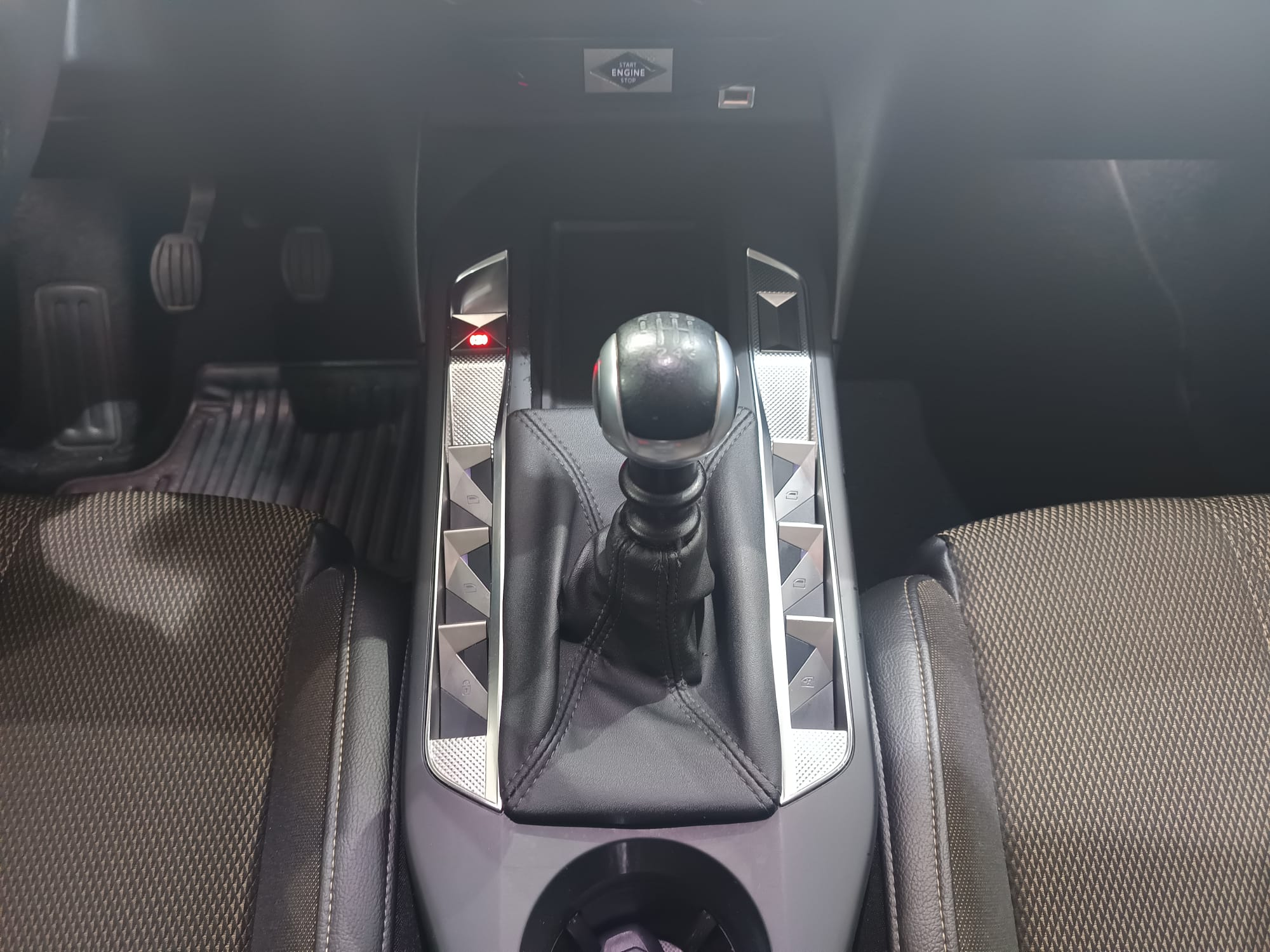 Foto del DS DS3 Crossback DS 3 Crossback Puretech So Chic 100