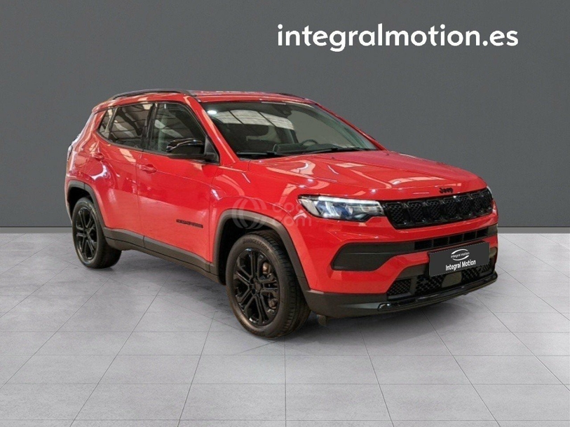 Foto del JEEP Compass 1.3 Gse T4 Night Eagle 4x2 130