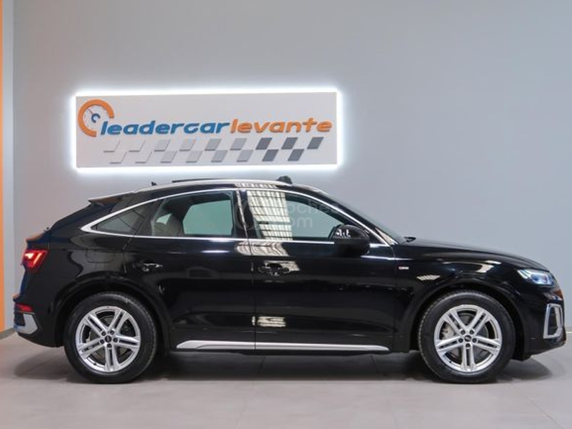Foto del AUDI Q5 50 TFSIe Black line quattro-ultra S tronic