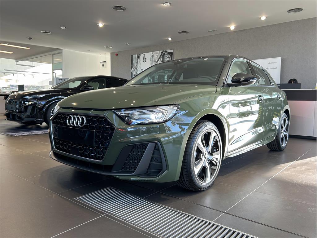 AUDI A1 (Sportback Adrenalin 30 TFSI 85kW S tron) en Barcelona