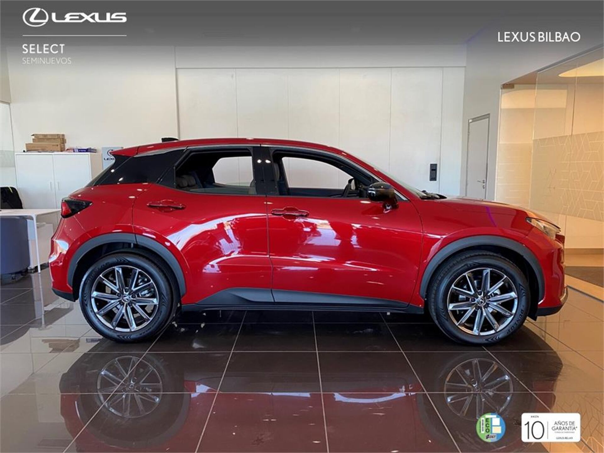 Imagen 3 de LEXUS LBX