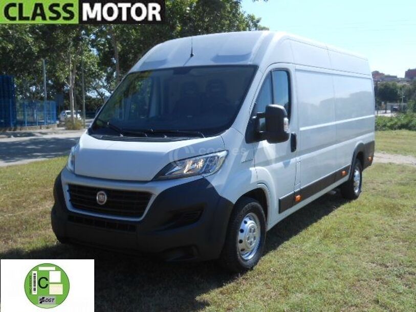 Foto del FIAT Ducato Fg. Maxi 35 2.2Mjt L4 H2 Panelado 140CV