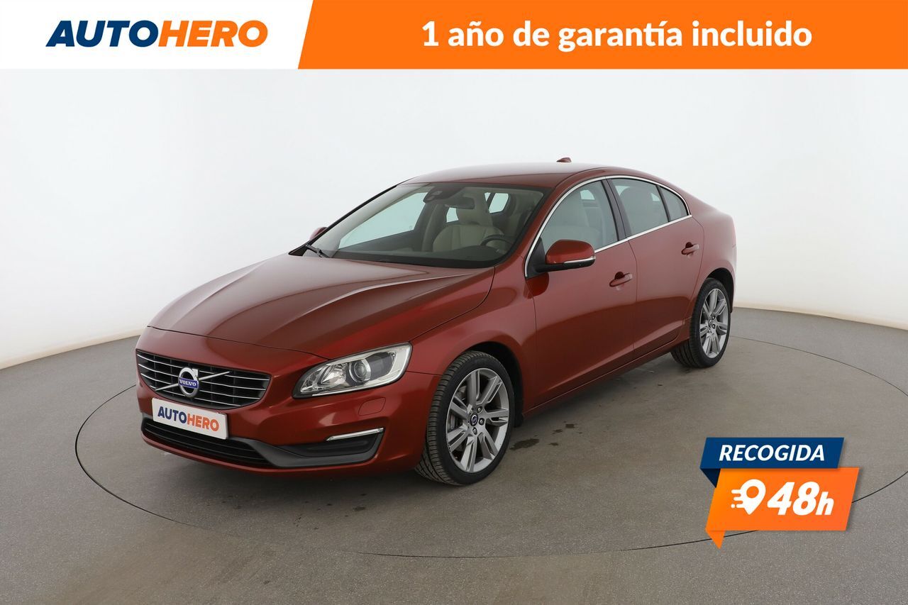 VOLVO S60 (2.4 D5 Momentum AWD) en Madrid