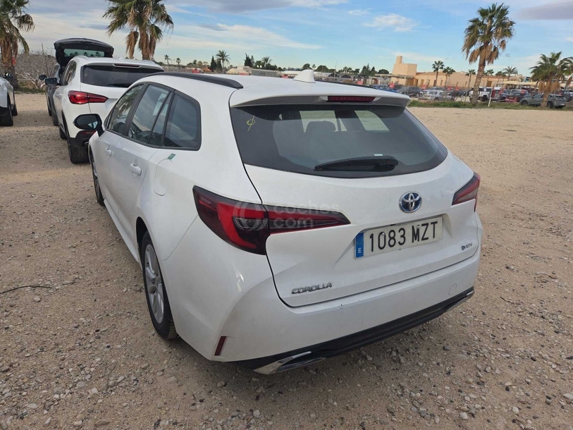 Foto del TOYOTA Corolla Touring Sports 140H Active Plus