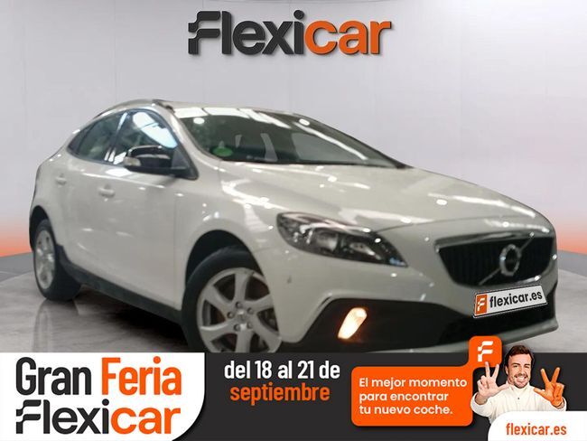 VOLVO V40 (2.0 D2 Cross Country) en Ourense
