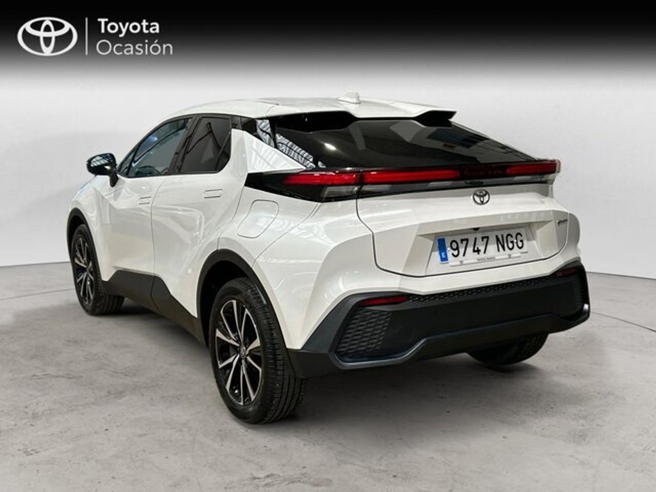 Foto del TOYOTA C-HR 220PH Advance