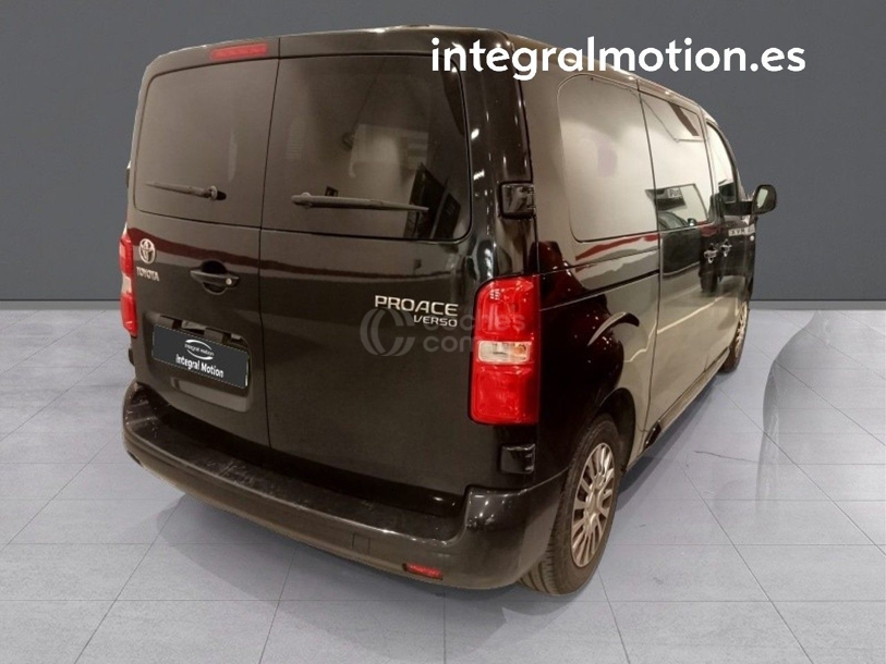 Foto del TOYOTA Proace Verso Proace Shuttle L1 1.5D 9pl. VX 120