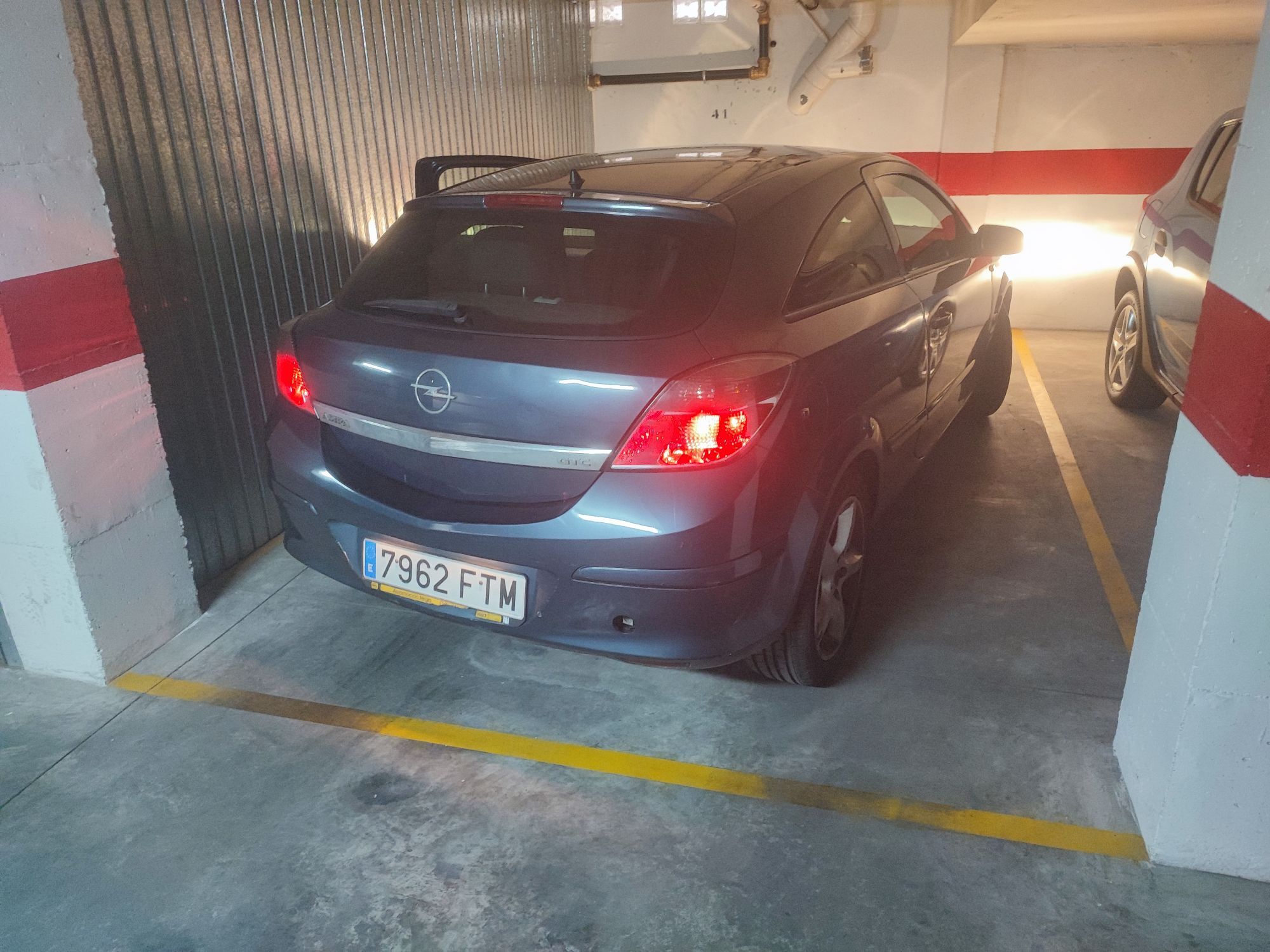 Foto del OPEL Astra 1.9CDTi Sport