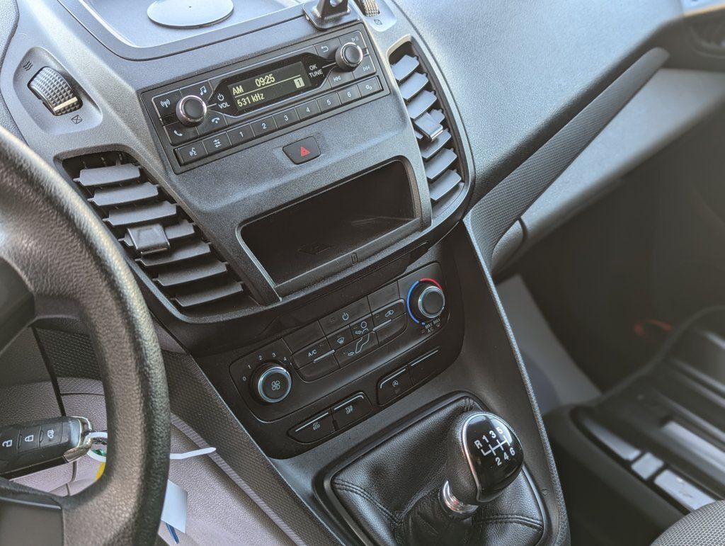 Foto del FORD Connect Comercial FT 210 Van L2 S&S Limited 100