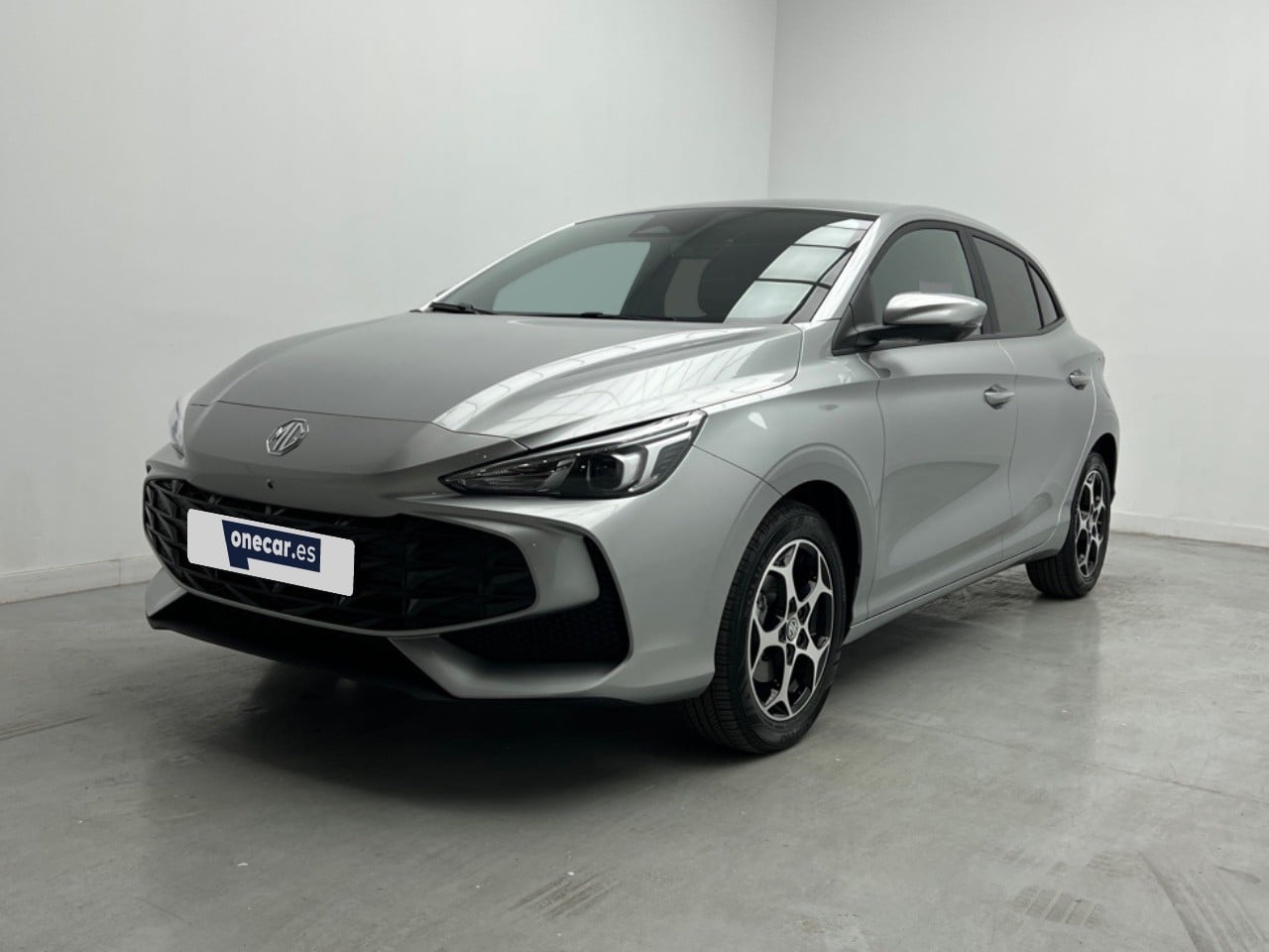 MG 3 (1.5 HEV LUXURY 195CV 5P) en Málaga