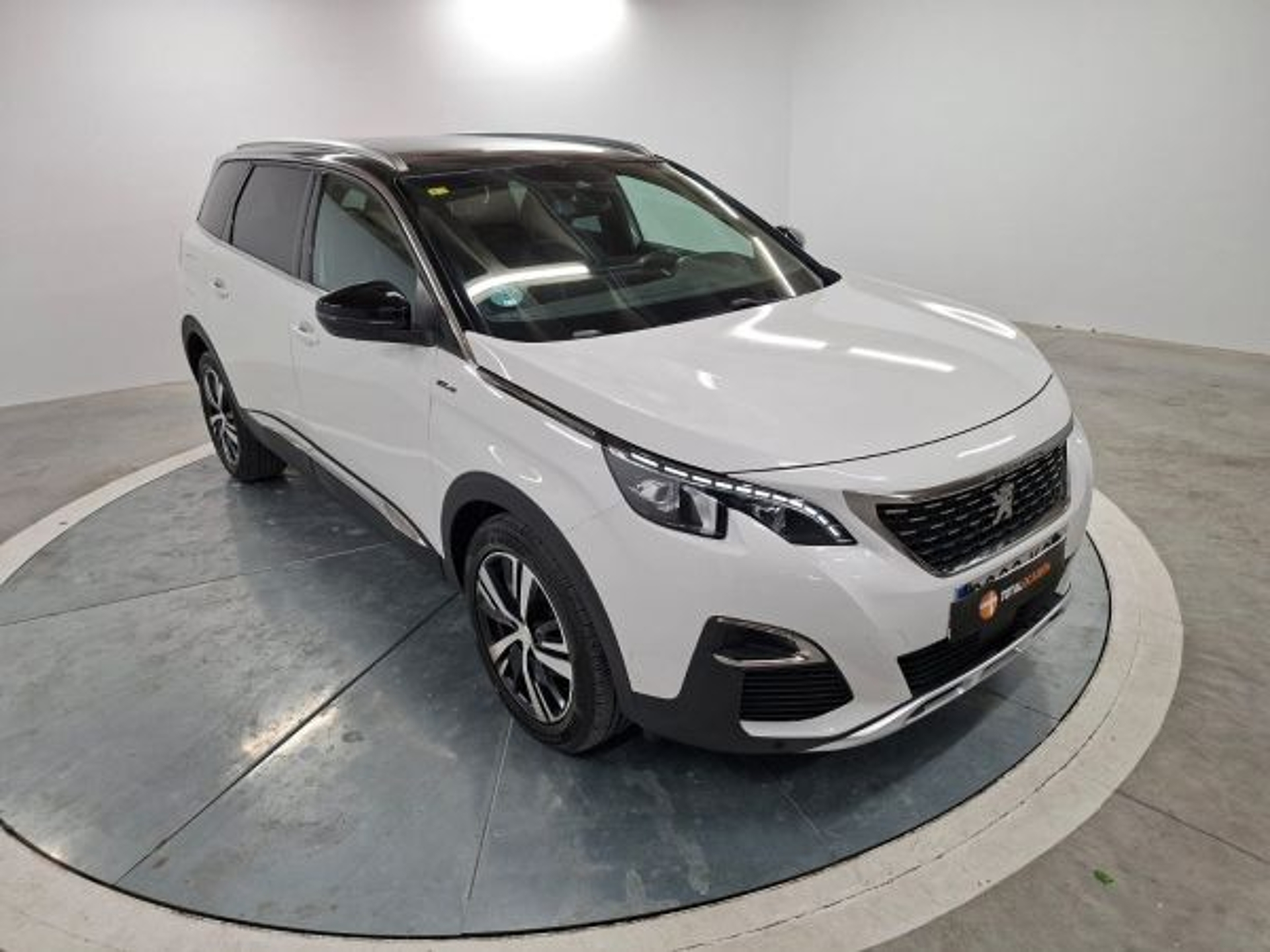 Imagen de PEUGEOT 5008