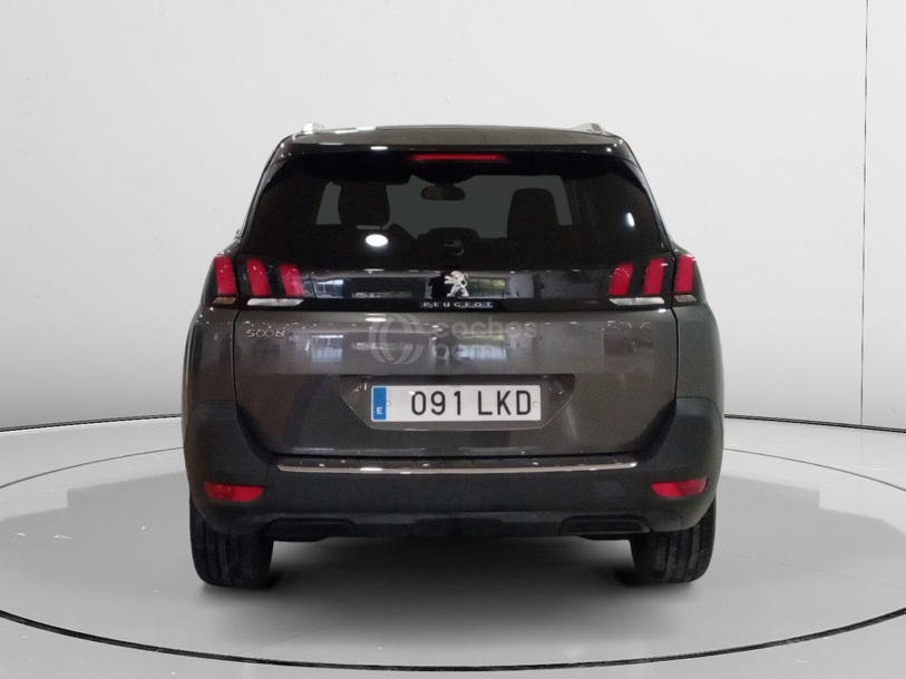 Foto del PEUGEOT 5008 1.2 PureTech S&S Allure 130