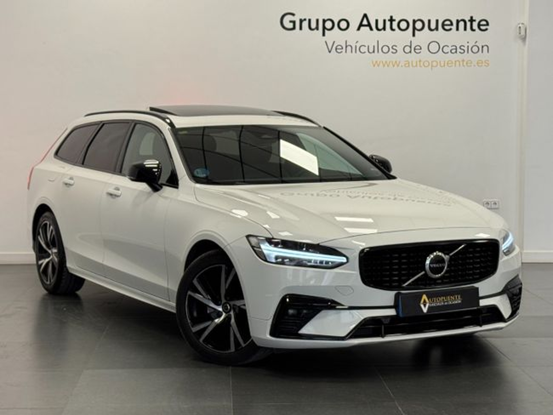 Imagen de VOLVO V90