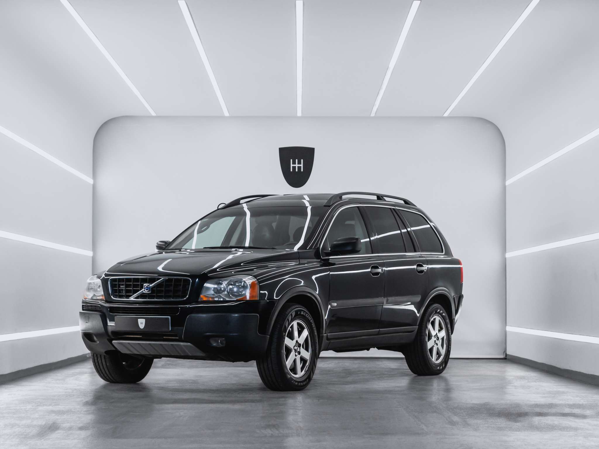 VOLVO XC90 (XC 90 2.5T Momentum 7-plazas) en Barcelona