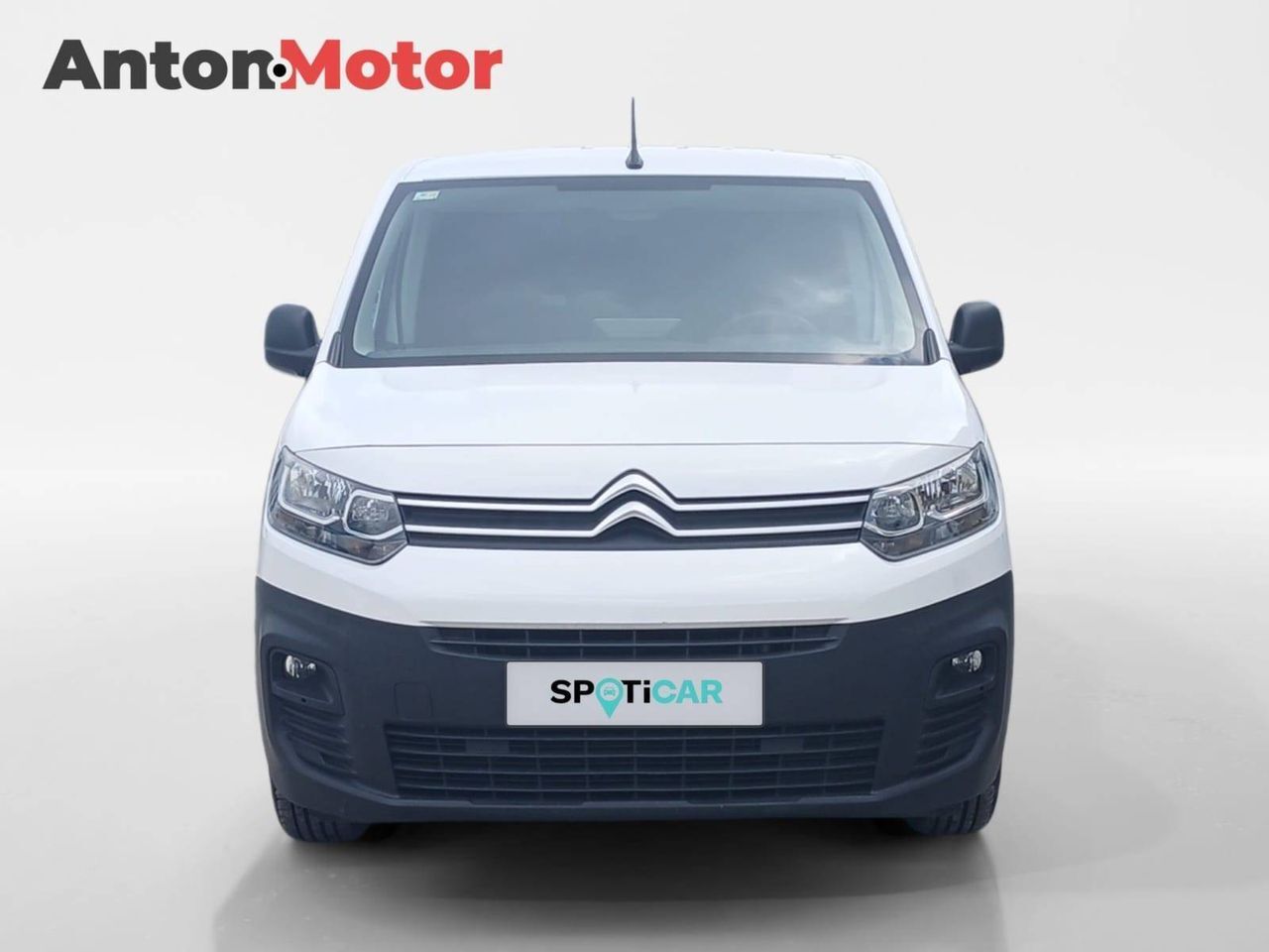 Foto del CITROEN Berlingo Van BlueHDi S&S Talla XL Club 100