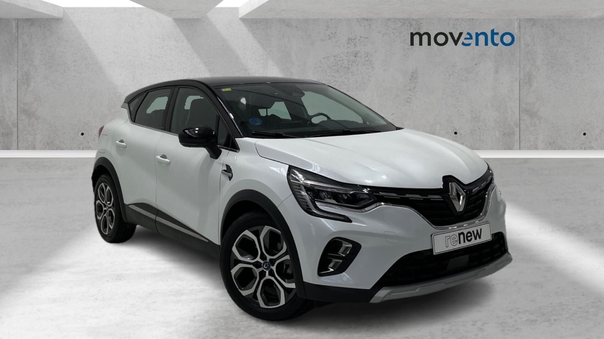RENAULT Captur (Zen E-TECH Híbrido enchufable 118 kW (160 CV)) en Barcelona