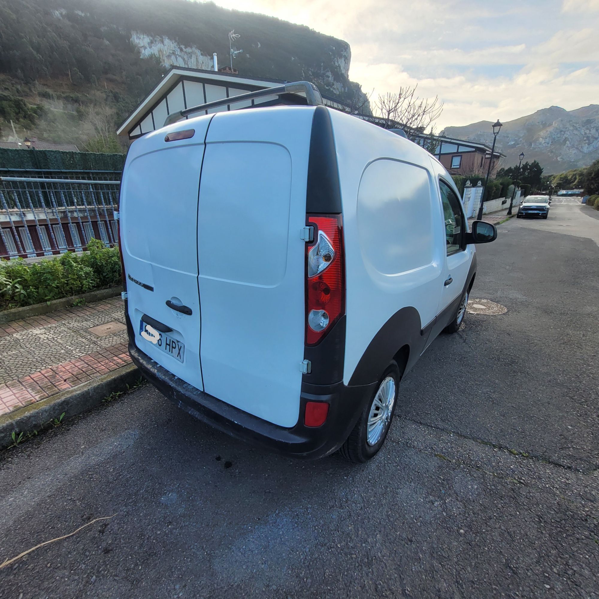 Foto del RENAULT Kangoo Fg. Compact 1.5dCi Prof. 75 E5