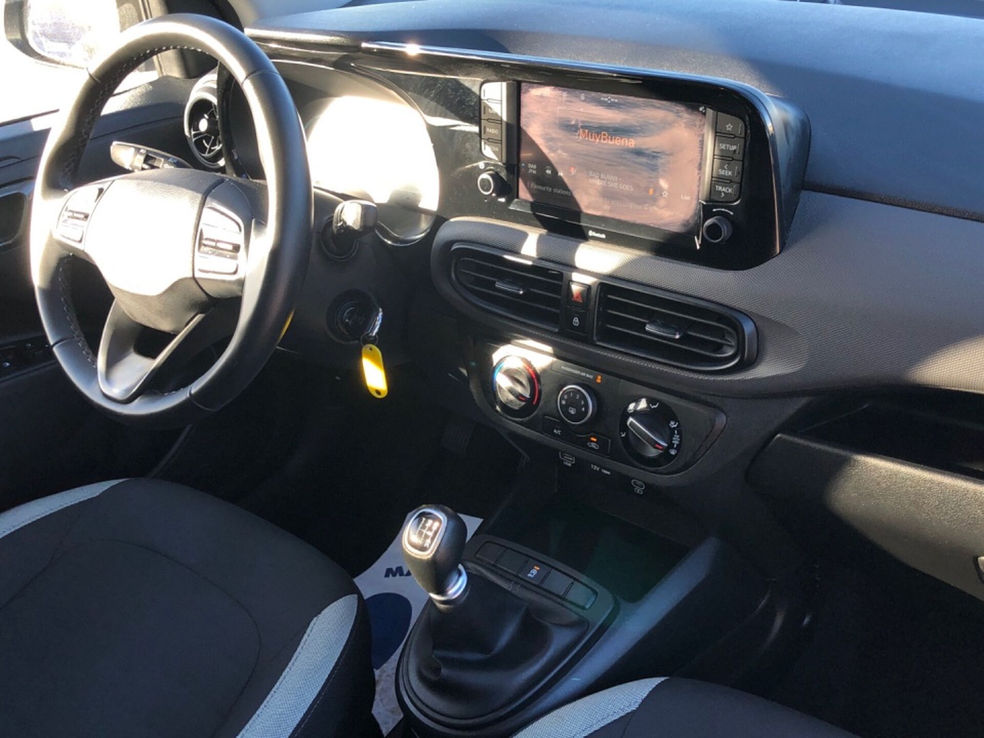 Imagen 3 de HYUNDAI i10