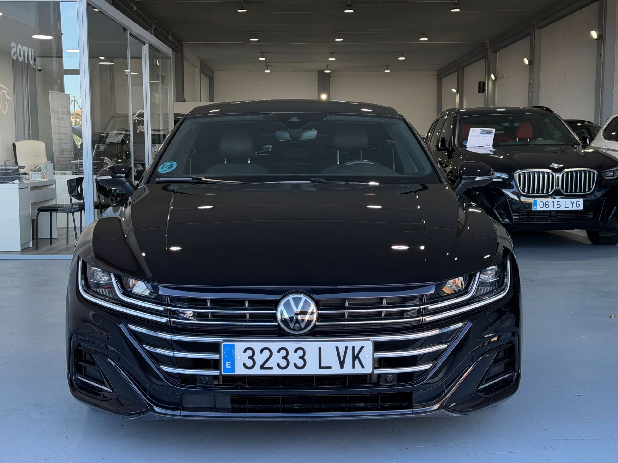 Foto del VOLKSWAGEN Arteon Shooting Brake 2.0TDI R-Line DSG7 110kW