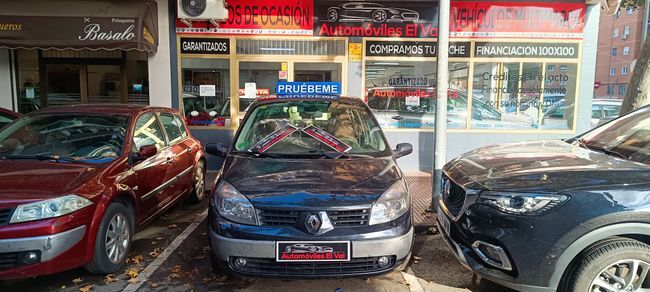 RENAULT Scenic (2000 16 EXPRESION) en Madrid