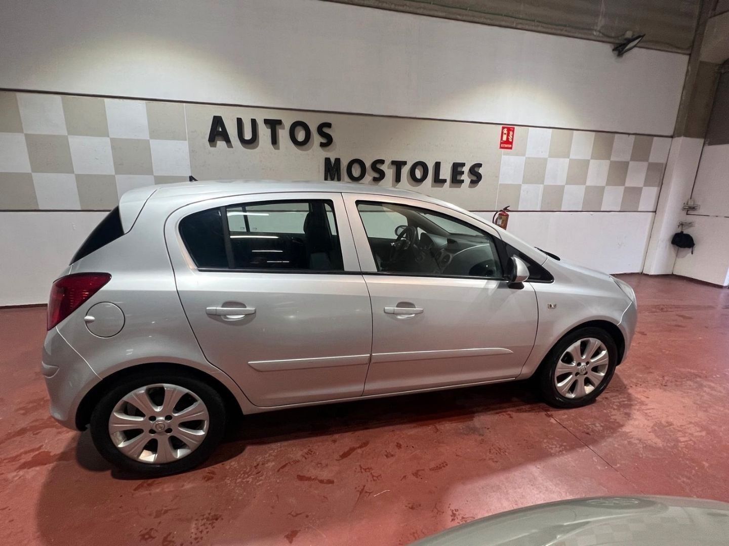 Foto del OPEL Corsa 1.3CDTi Enjoy 90
