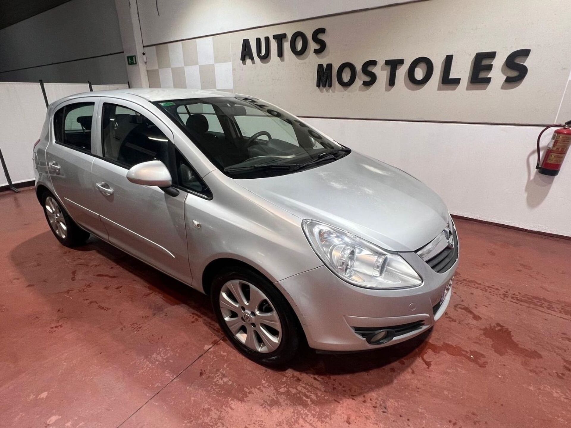 Imagen 1 de OPEL Corsa