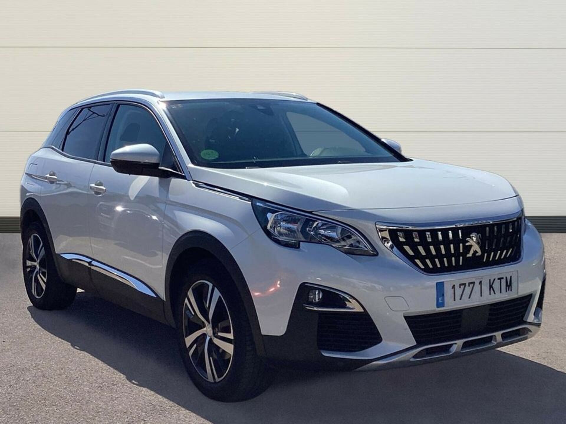 Imagen de PEUGEOT 3008