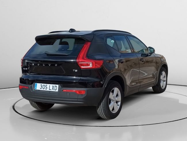 Foto del VOLVO XC40 T2 Momentum Core Aut.