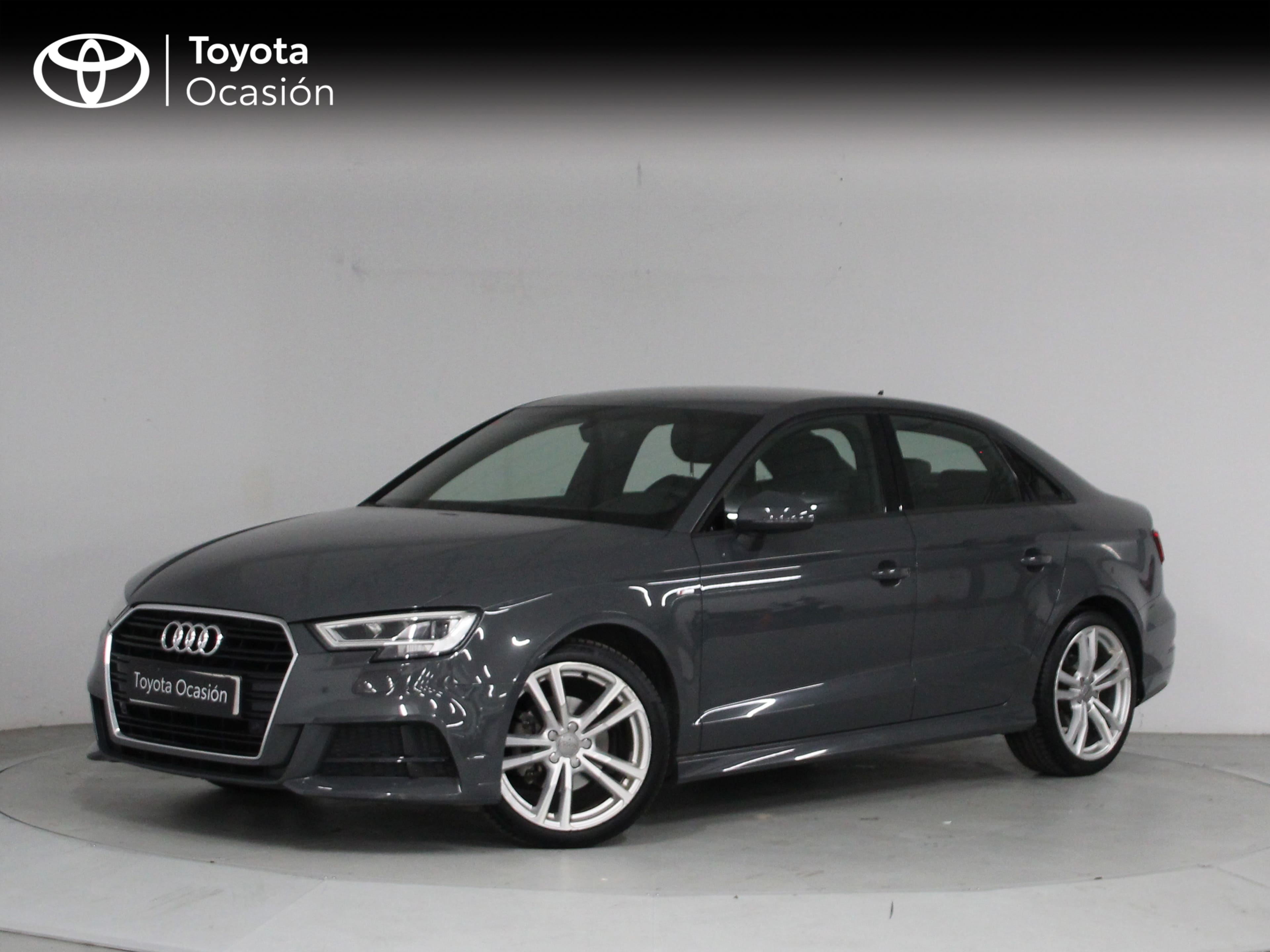 AUDI A3 (Sedan S line 30 TFSI 85kW (116CV)) en Barcelona
