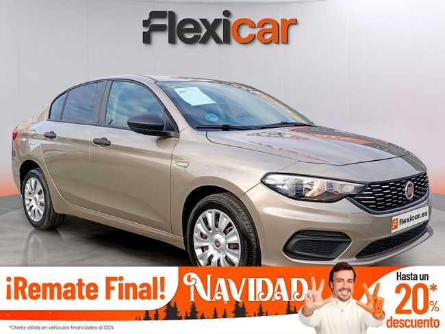 FIAT Tipo (1.4 16v Easy 70kW (95CV) gasolina 5p.) en Madrid