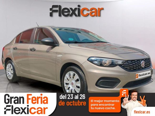 FIAT Tipo (1.4 16v Easy 70kW (95CV) gasolina 5p.) en Madrid