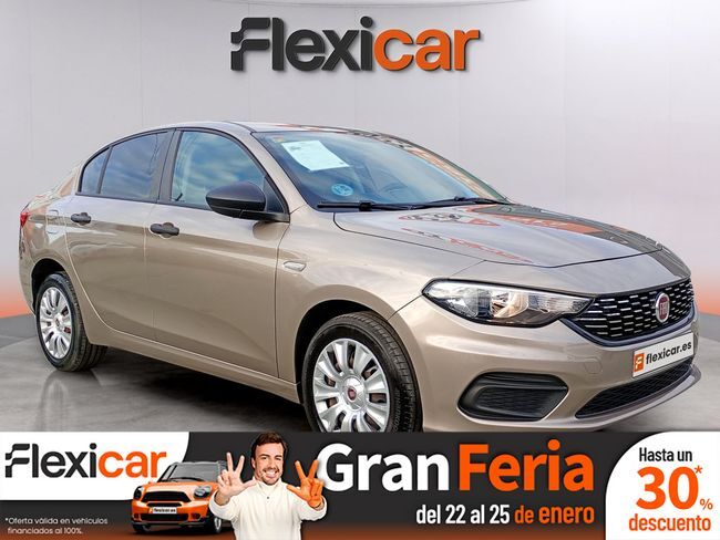FIAT Tipo (1.4 16v Easy 70kW (95CV) gasolina 5p.) en Madrid