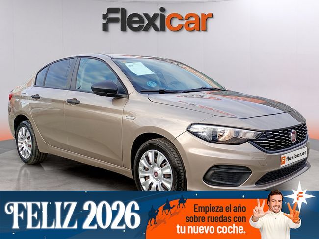 FIAT Tipo (1.4 16v Easy 70kW (95CV) gasolina 5p.) en Madrid